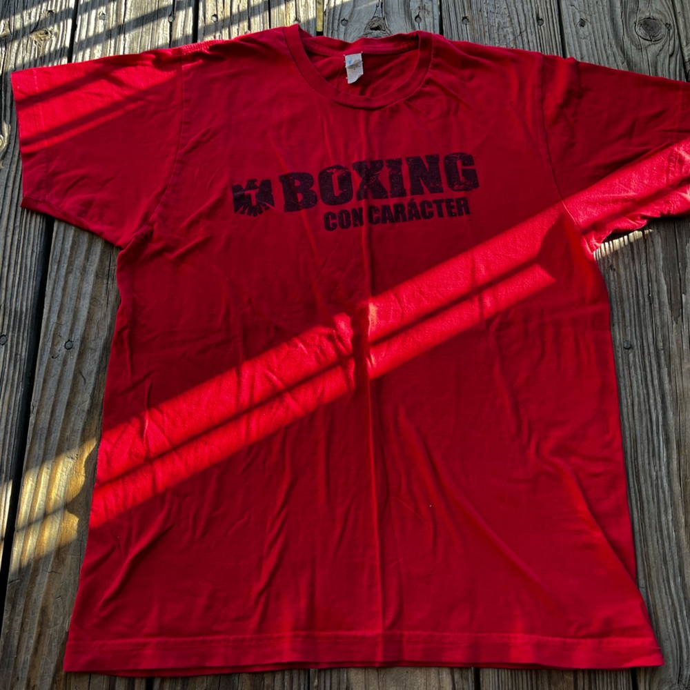 Men’s Tultex Boxing Con Chracter Red Short Sleeve Lightweight T Shirt Size Large